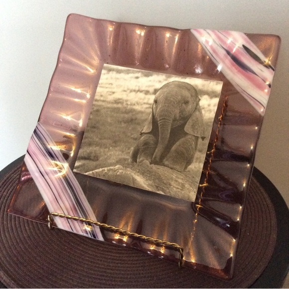 Square Glass Plate - Picture 2 of 7